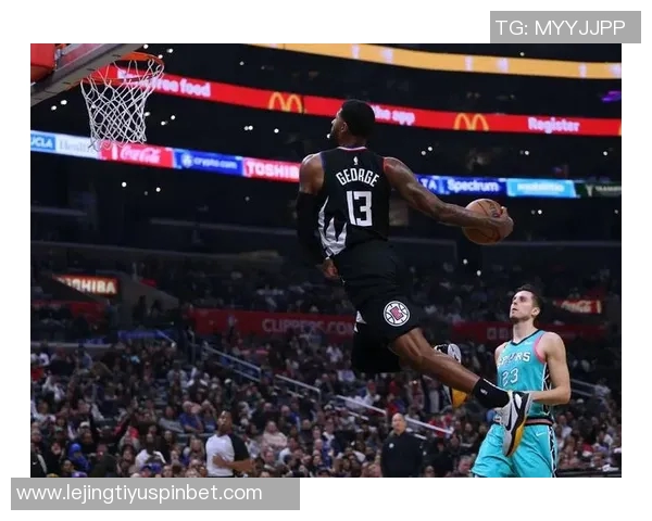 稳扎稳打的表现保罗乔治半场贡献8分5板正负值6展现稳定状态