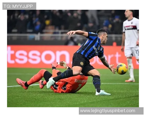 国米与比萨上半场战平迪马尔科任意球险些破门皮奇尼尼错失良机