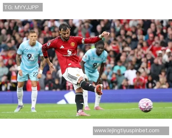 大将归队助力曼联马奎尔与B费入选对阵伯恩利大名单